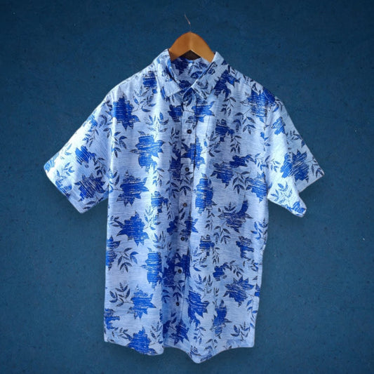 Camisa blanca con estampado floral azul 100% algodón