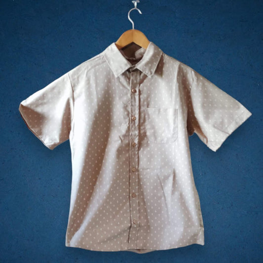 Camisa beige con anclas 100% algodón